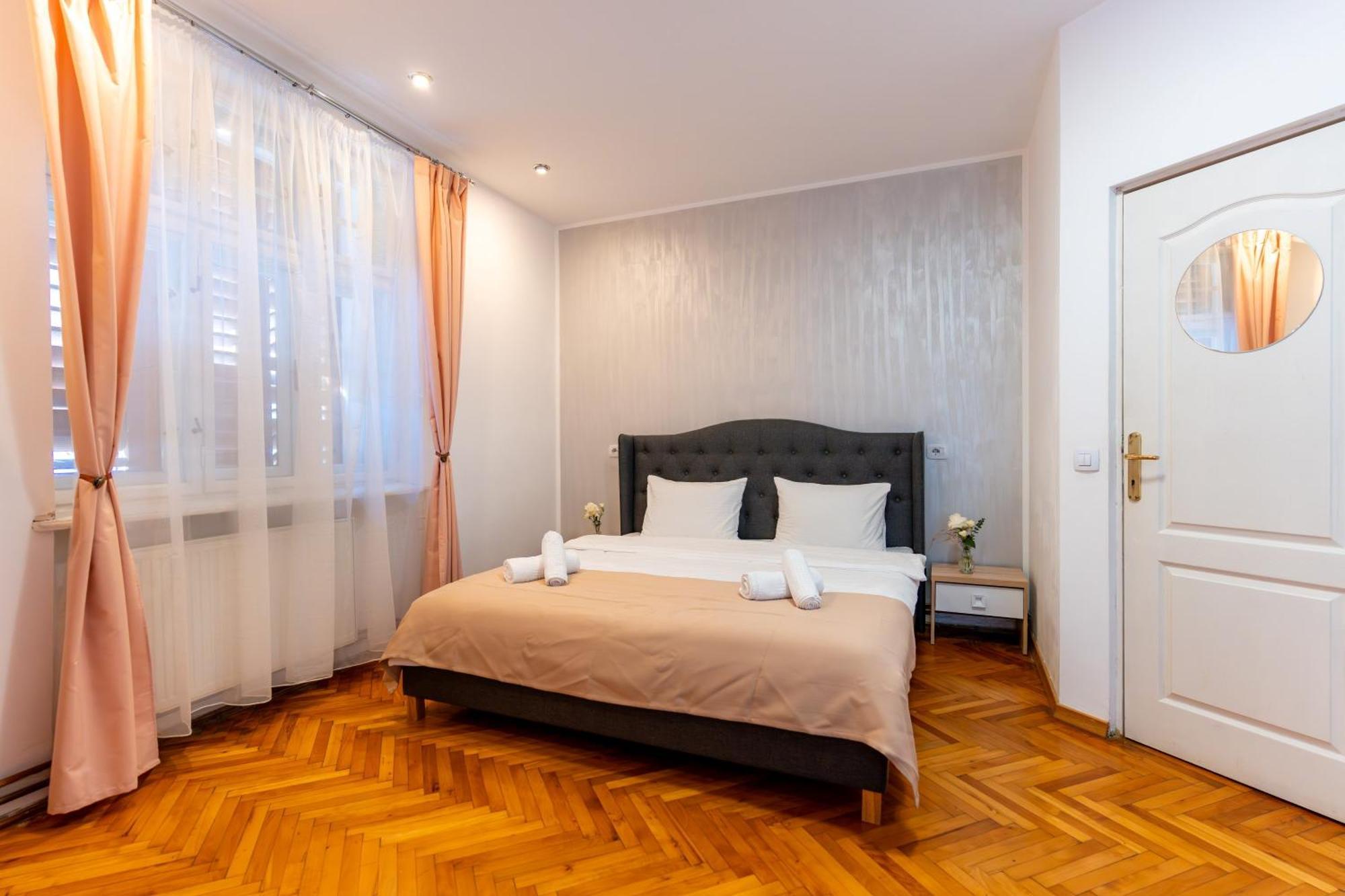 Crisan Residence - Vila Crisan Брашов Екстериор снимка