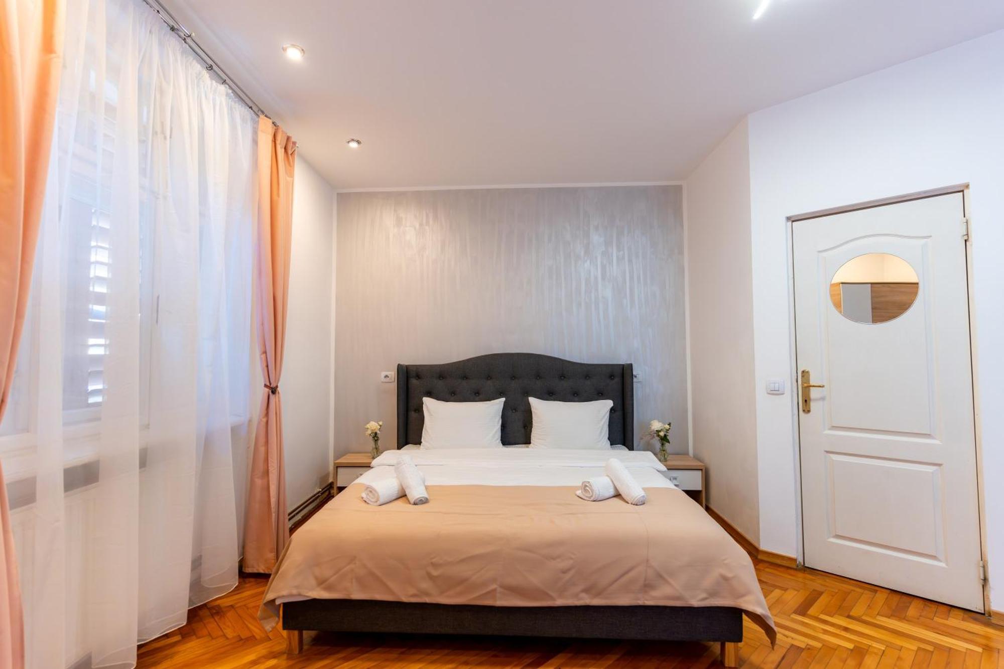 Crisan Residence - Vila Crisan Брашов Екстериор снимка