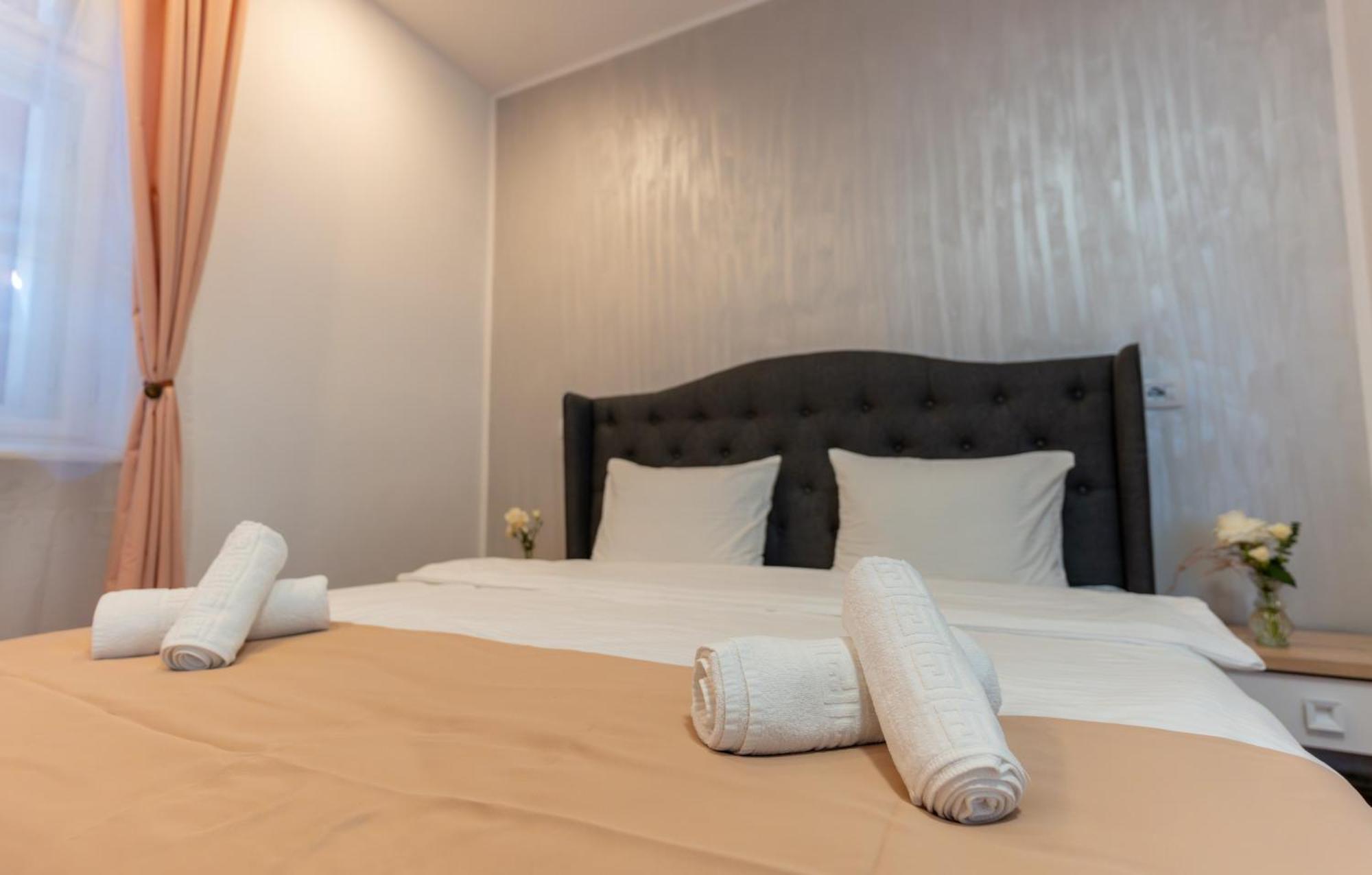 Crisan Residence - Vila Crisan Брашов Екстериор снимка