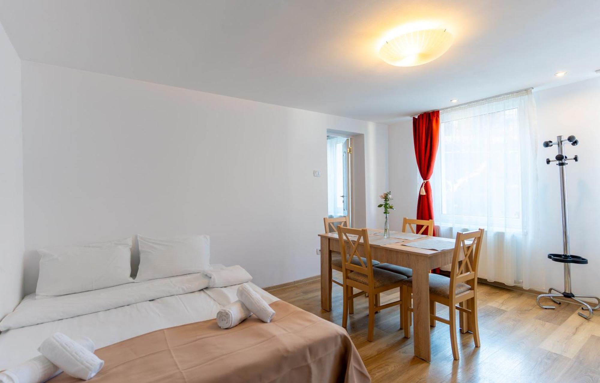 Crisan Residence - Vila Crisan Брашов Екстериор снимка