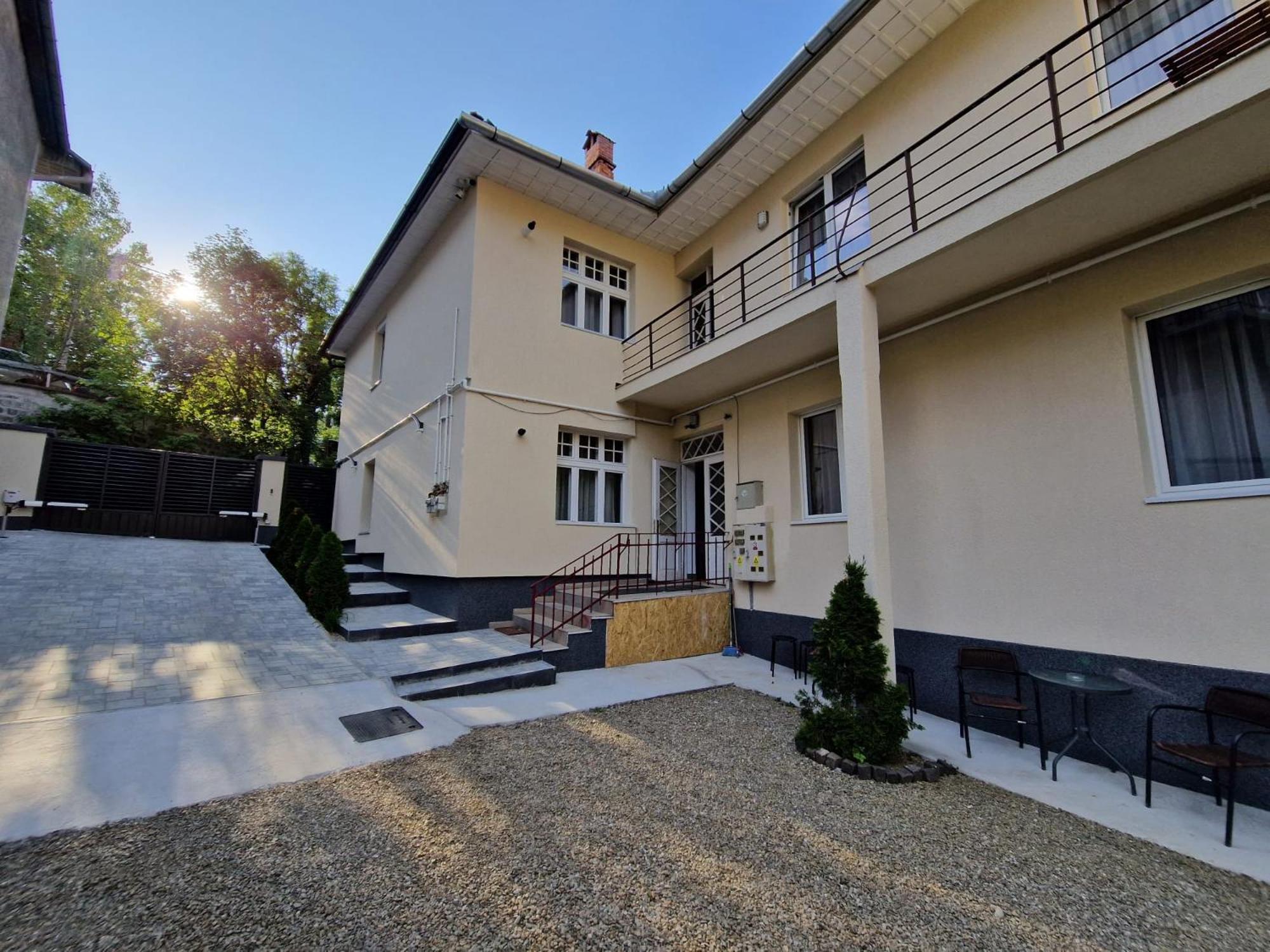 Crisan Residence - Vila Crisan Брашов Екстериор снимка