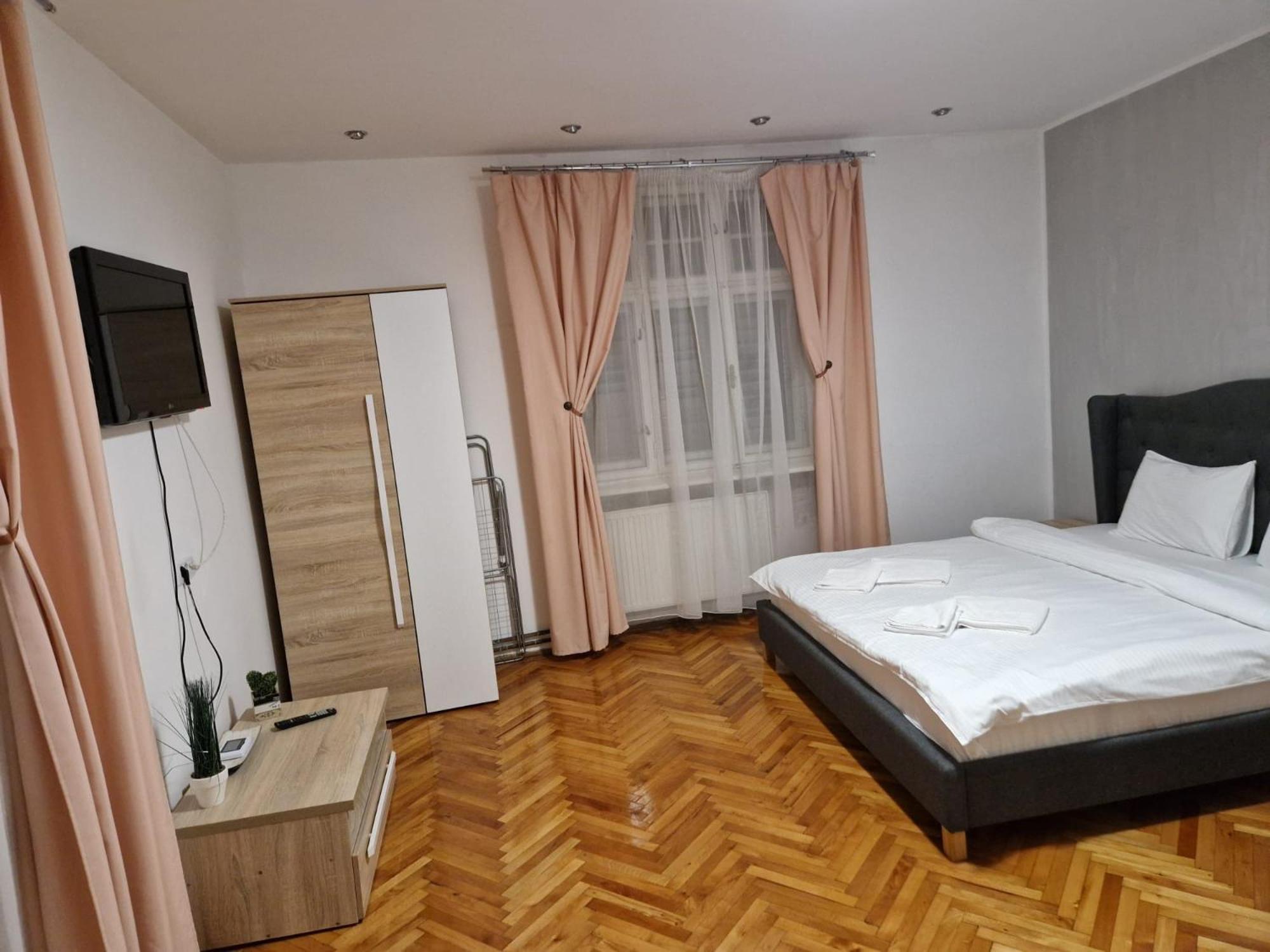 Crisan Residence - Vila Crisan Брашов Екстериор снимка